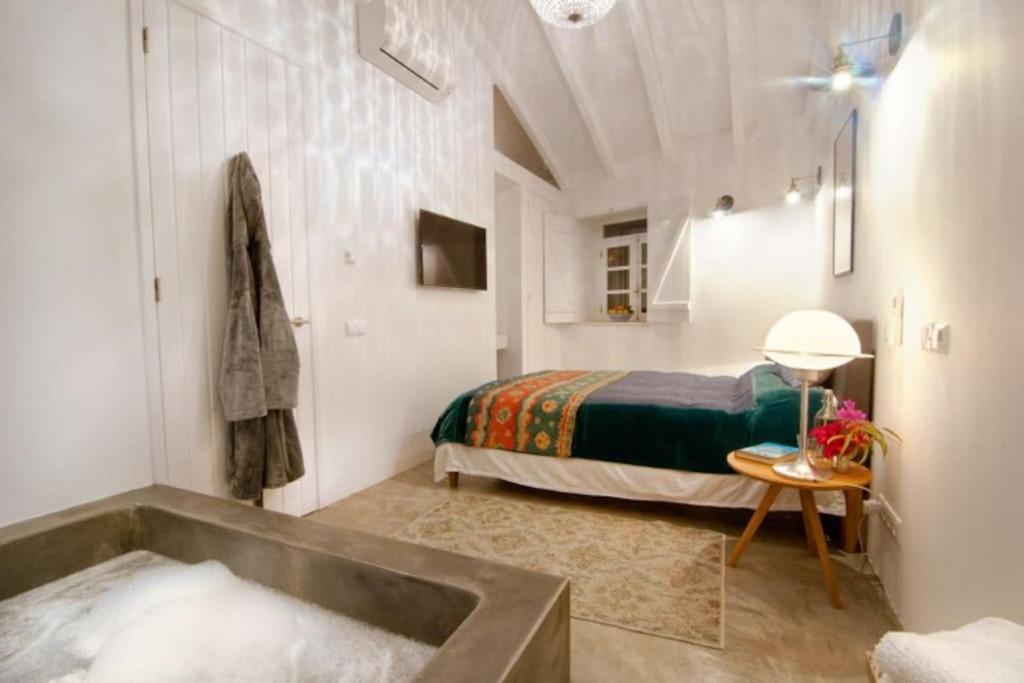 Вилла Stylish Town House In Силвеш Экстерьер фото