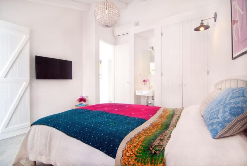 Вилла Stylish Town House In Силвеш Экстерьер фото